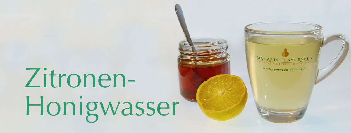 Zitronen-Honigwasser